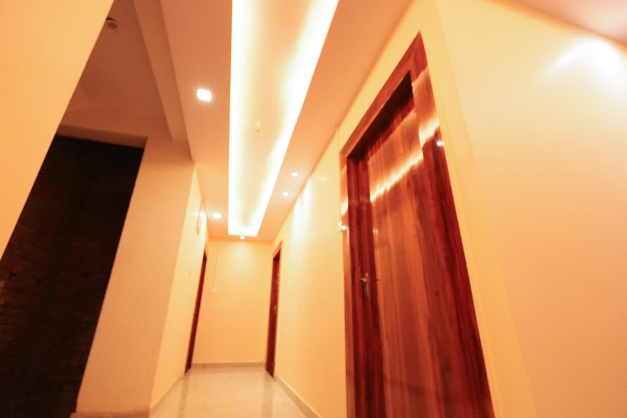 Hotel Rj Патна Екстер'єр фото