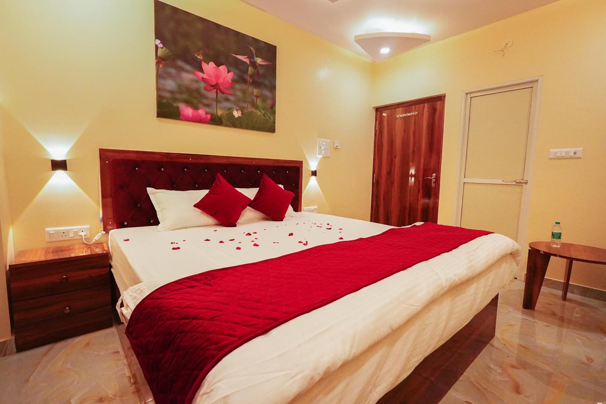 Hotel Rj Патна Екстер'єр фото